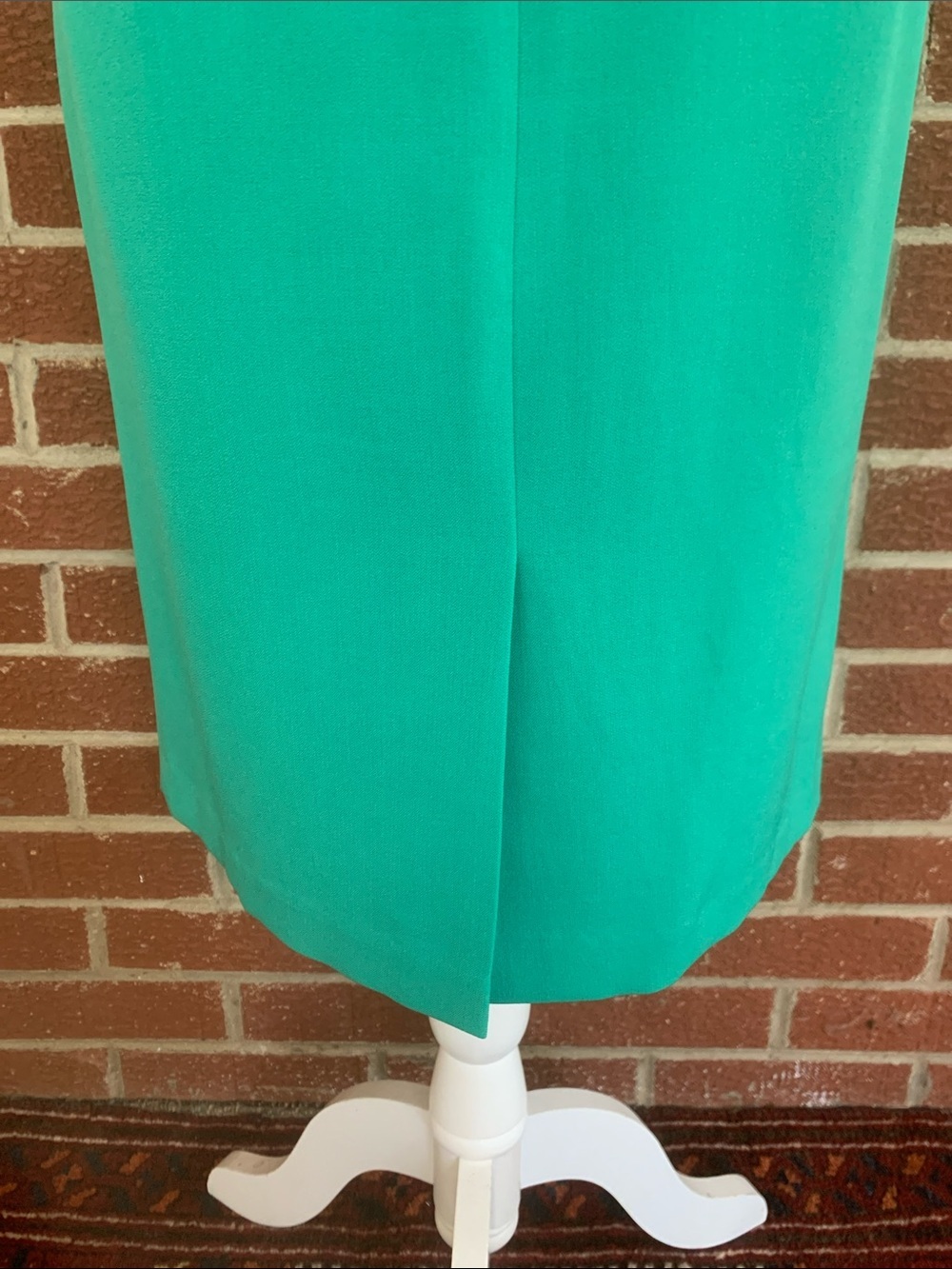 Emerald Green Kasper dress - Picture 6 of 7